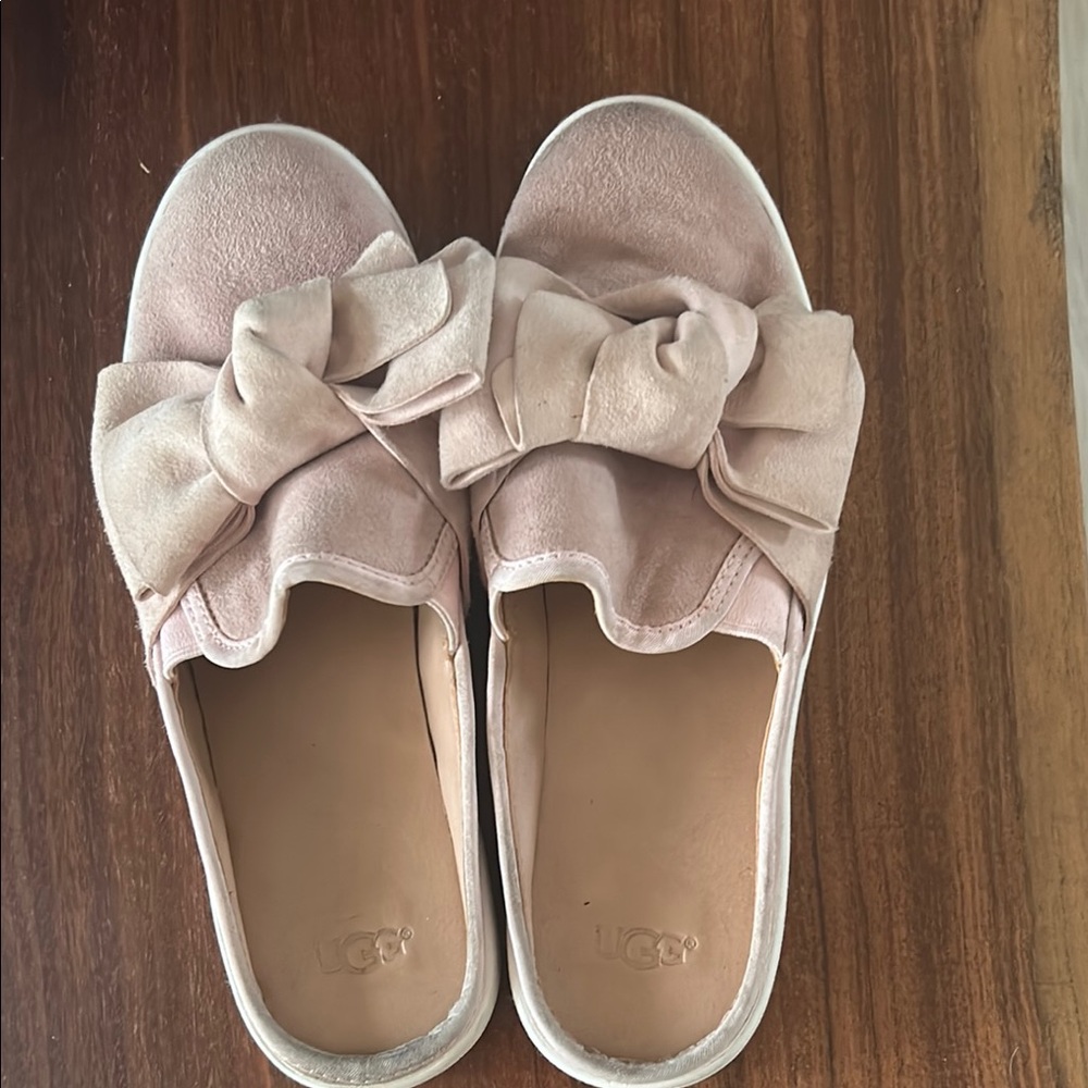 UGG Pink Slippers with Bow Detail